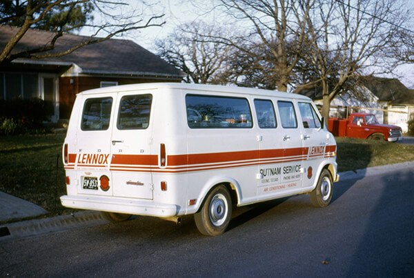 Putnam Service Company Van
